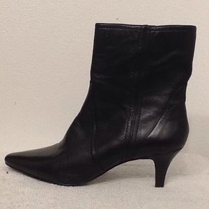 Bandolino "boniamh " leather booties